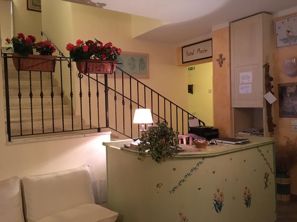 Hotel Maxim Olbia Kültér fotó