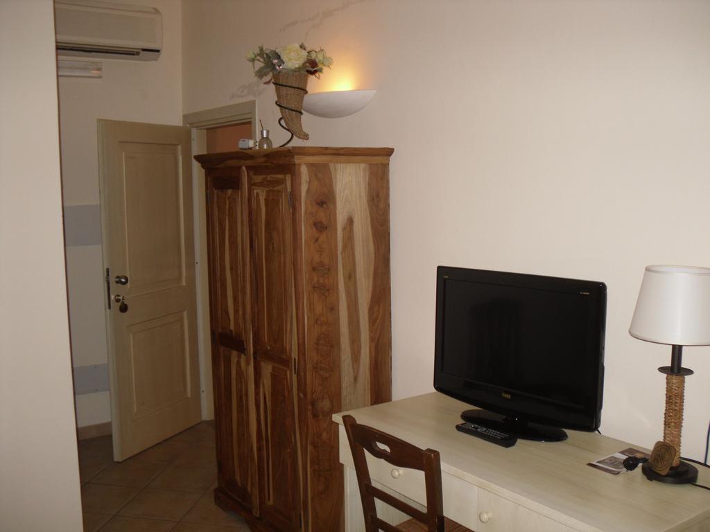 Hotel Maxim Olbia Kültér fotó