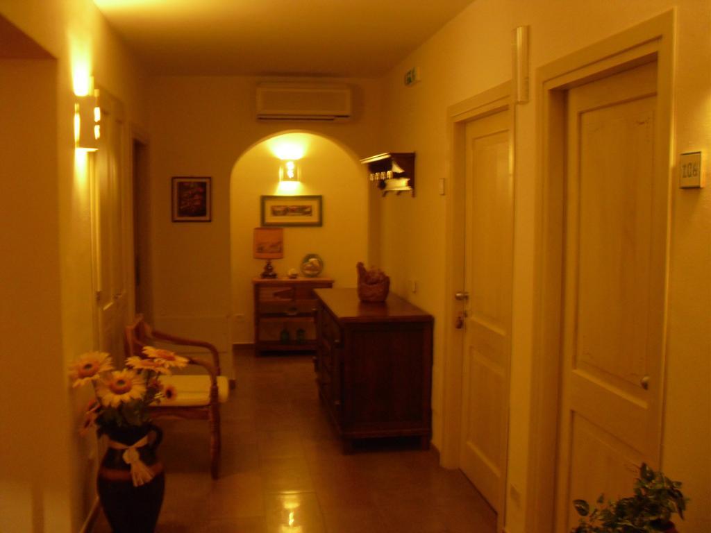 Hotel Maxim Olbia Kültér fotó