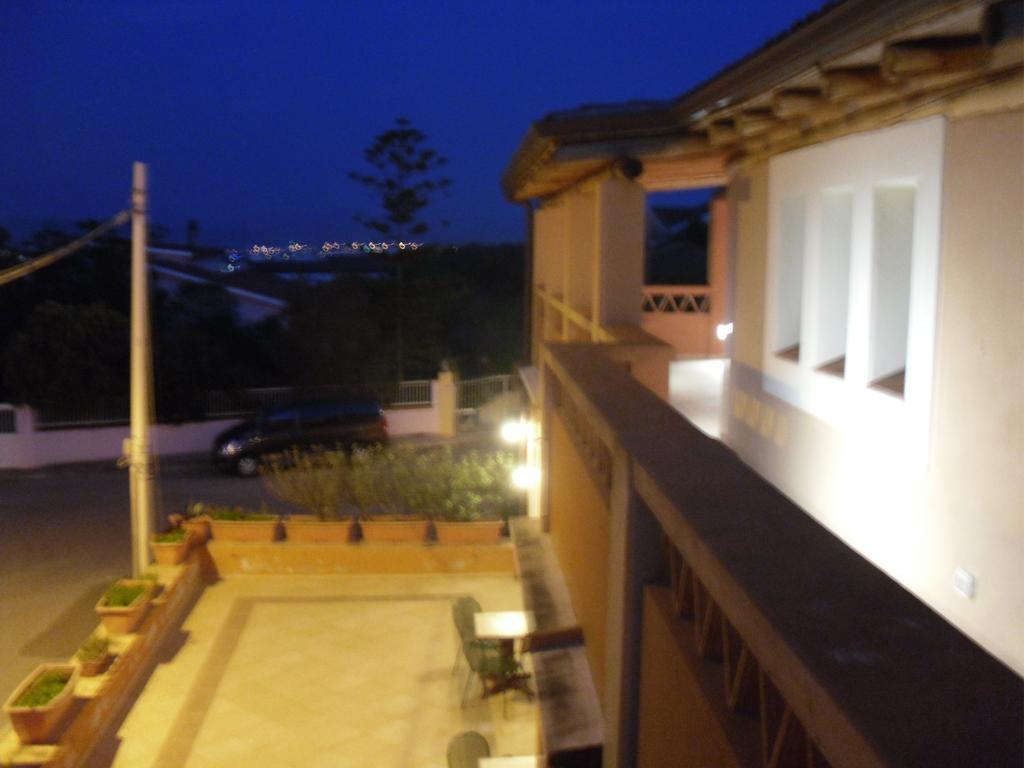 Hotel Maxim Olbia Kültér fotó